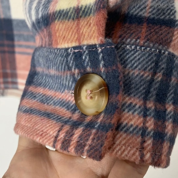 NWOT Timing Oversized Wool Blend Plaid Flannel Shacket, Size Small - Picture 5 of 7